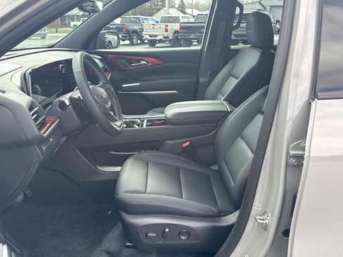 New 2026 Chevrolet Traverse Z71 w/ Driver Confidence Package image 11