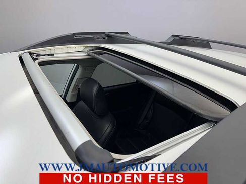 Used 2019 Subaru Outback 2.5i Limited image 11