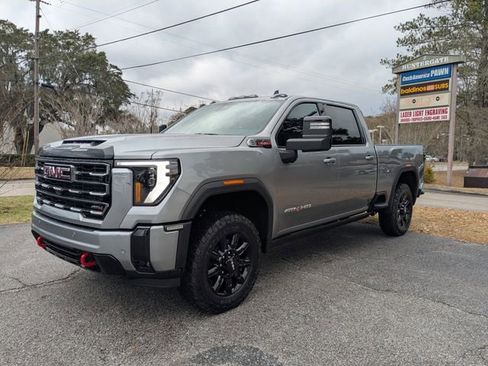 New 2026 GMC Sierra 2500 AT4 w/ AT4 Premium Plus Package AWD/4WD image 9