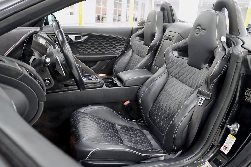 Used 2017 Jaguar F-TYPE SVR AWD/4WD image 23