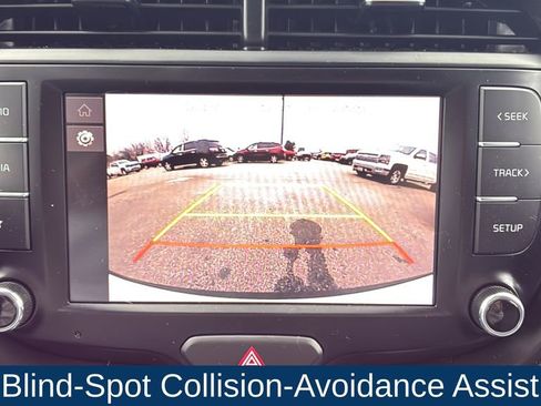 Used 2024 Kia Soul LX w/ Option Group 015 image 12