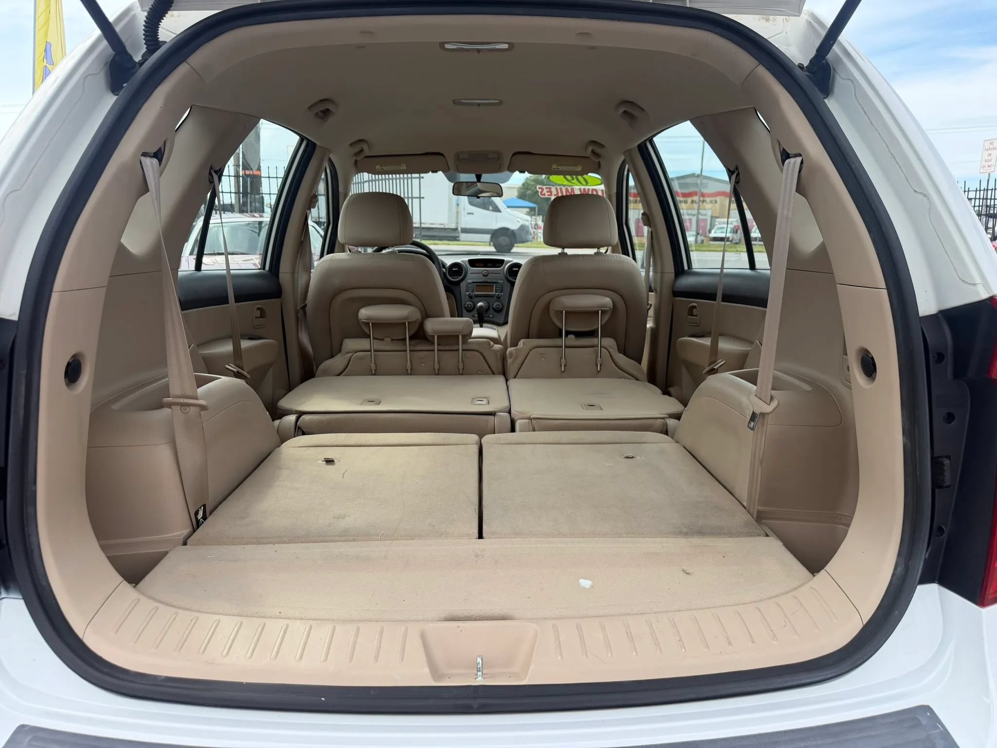 Used 2009 Kia Rondo LX FWD image 17