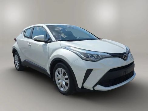 Used 2021 Toyota C-HR LE FWD image 3