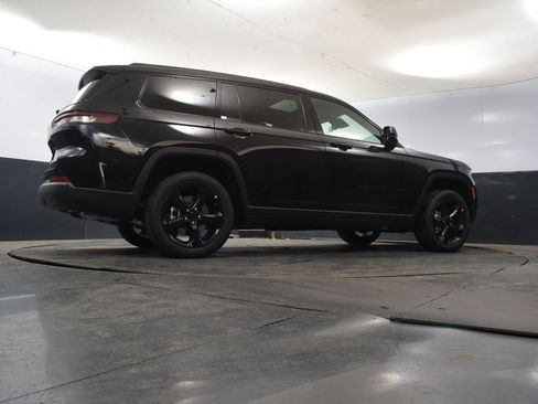 New 2025 Jeep Grand Cherokee L Altitude image 47