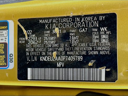 Used 2023 Kia Seltos S w/ Navigation Package FWD image 30