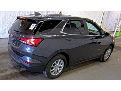 Used 2022 Chevrolet Equinox LT image 4