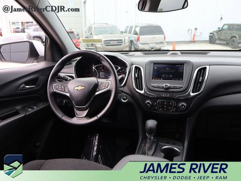 Used 2024 Chevrolet Equinox LT image 13