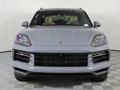 New 2026 Porsche Cayenne image 10