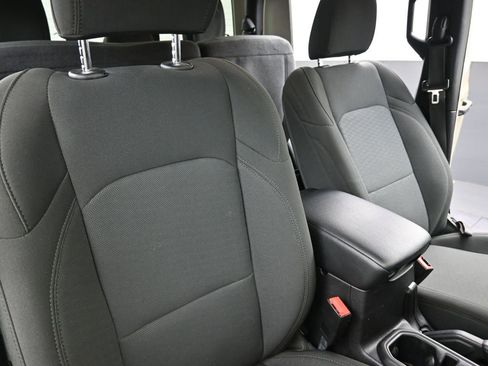 Used 2020 Jeep Gladiator Sport w/ Quick Order Package 24S image 14