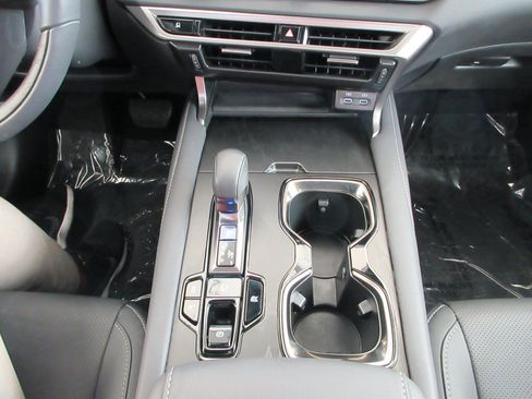 Used 2025 Lexus RX 350h w/ Convenience Package AWD/4WD image 43