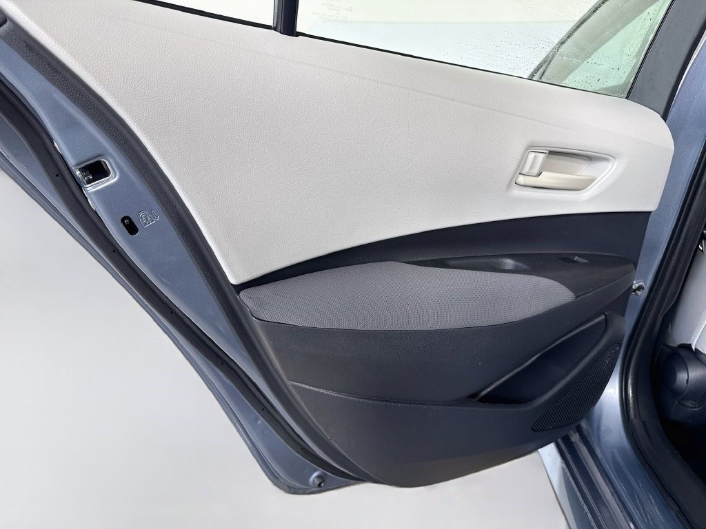 Used 2022 Toyota Corolla LE FWD image 24