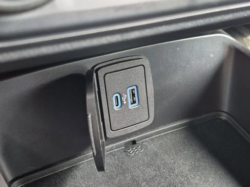 Used 2024 Ford Bronco Black Diamond AWD/4WD image 30