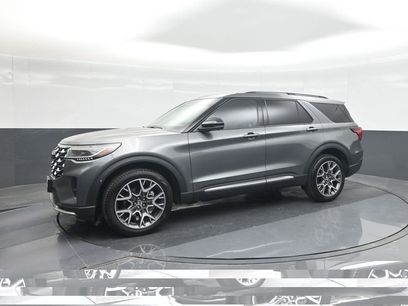 Certified 2025 Ford Explorer Platinum w/ Ultimate Package