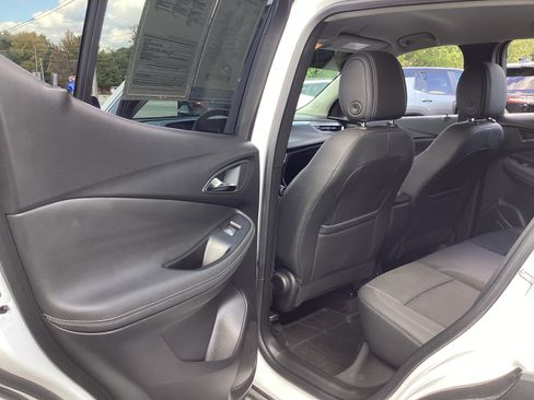 Used 2024 Buick Encore GX Preferred image 36