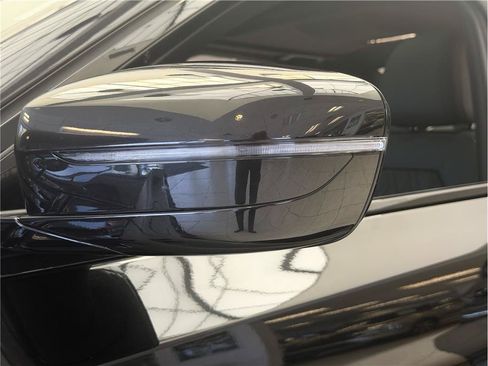 Used 2023 BMW 530e w/ M Sport Package RWD image 41