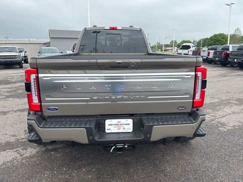 Used 2026 Ford F450 Platinum image 4