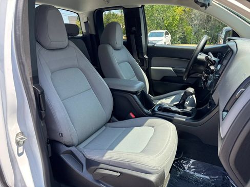 Used 2017 Chevrolet Colorado W/T w/ WT Convenience Package RWD image 17