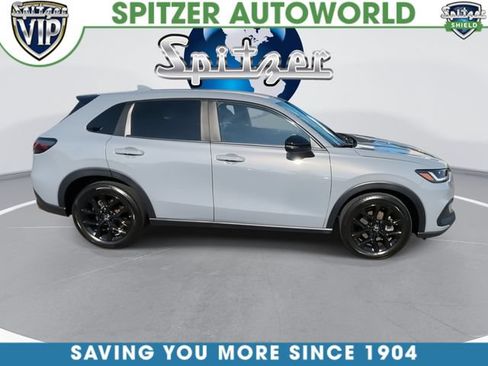 Used 2024 Honda HR-V Sport image 3
