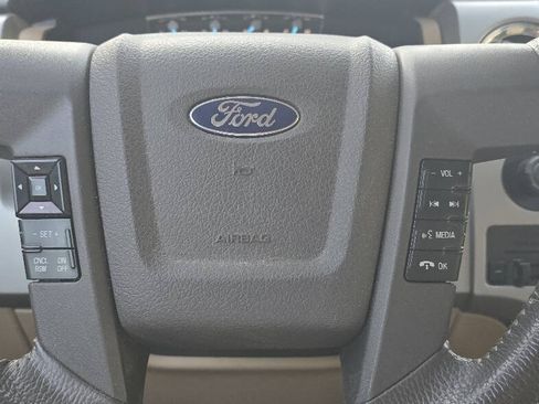 Used 2011 Ford F150 Lariat AWD/4WD image 19