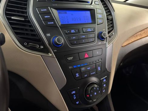 Used 2013 Hyundai Santa Fe Sport w/ Popular Equipment Pkg FWD image 12