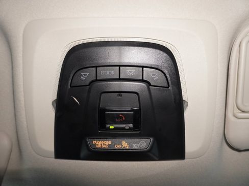 Certified 2025 Toyota Corolla LE image 18