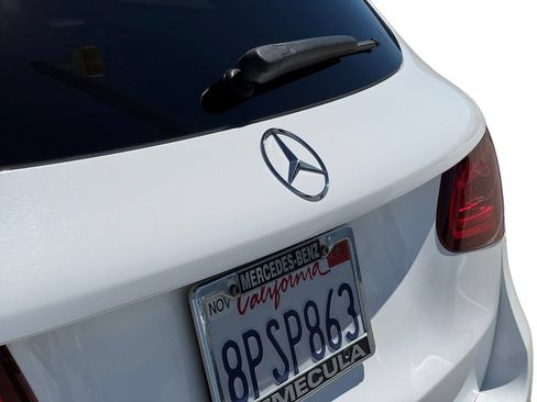 Used 2020 Mercedes-Benz GLC 300 image 25