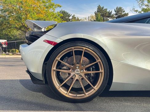 Used 2022 McLaren 720S Performance image 30