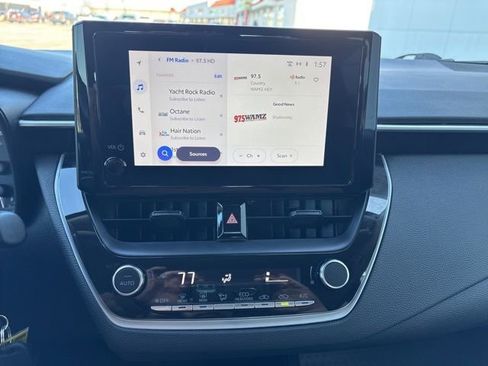 Used 2024 Toyota Corolla LE image 13