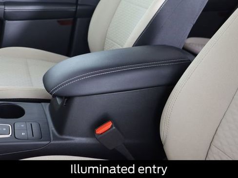 Certified 2022 Ford Escape SE image 54