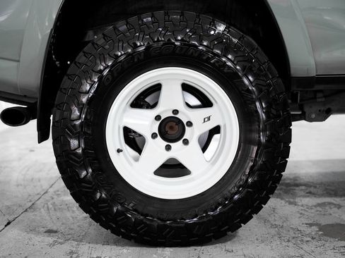 Used 2021 Toyota 4Runner TRD Pro AWD/4WD image 38