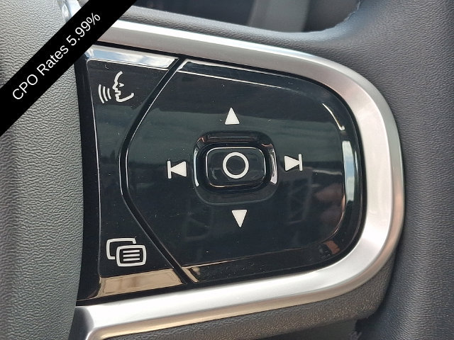Certified 2023 Volvo XC60 B5 Plus AWD/4WD image 26