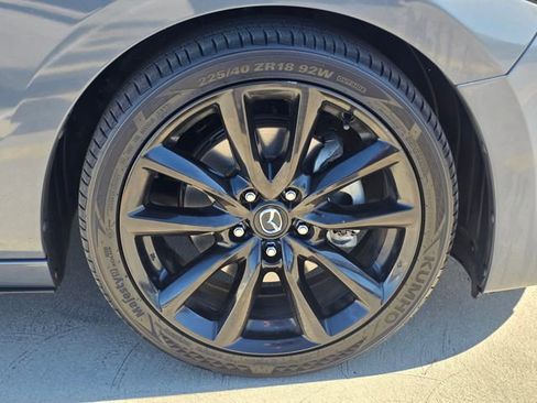 Used 2019 MAZDA MAZDA3 AWD Hatchback w/ Premium Pkg image 8