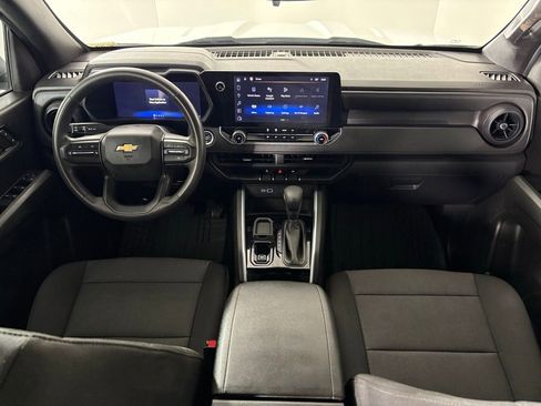 Used 2024 Chevrolet Colorado W/T w/ WT Convenience Package RWD image 37