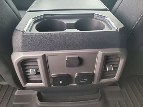 Used 2022 Ford F250 Lariat w/ Lariat Ultimate Package image 13
