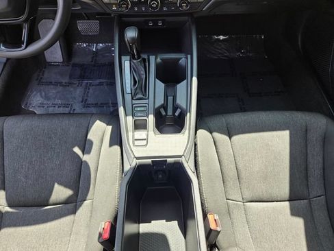 Used 2023 Honda Accord EX image 13