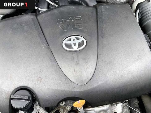 Certified 2021 Toyota Highlander LE AWD/4WD image 31
