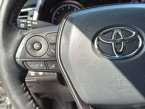 Used 2021 Toyota Camry SE w/ Cold Weather Package AWD/4WD image 14
