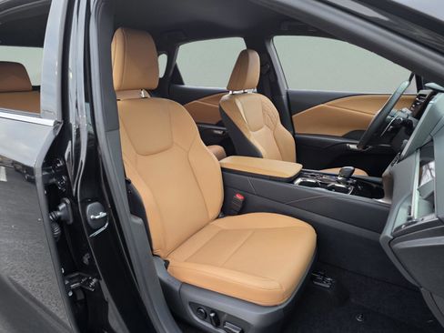 Certified 2025 Lexus RX 350 FWD image 31