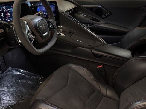 Used 2023 Chevrolet Corvette 3LT w/ Z51 Performance Package image 3