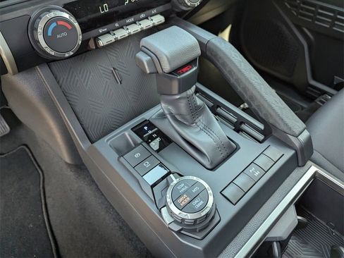 New 2025 Toyota Tacoma TRD Off-Road image 27