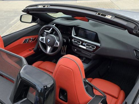 Used 2020 BMW Z4 sDrive30i w/ Premium Package image 22