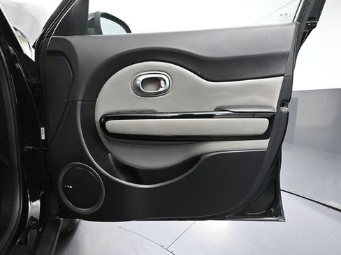 Used 2016 Kia Soul + w/ Audio Package image 43