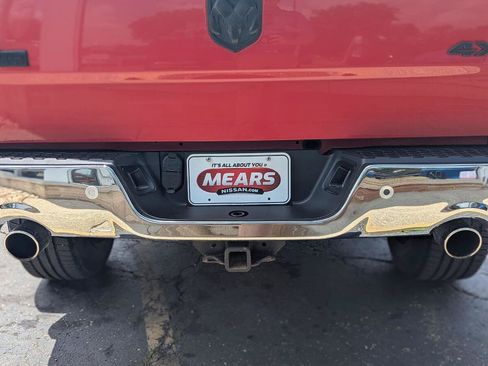 Used 2019 RAM 1500 Big Horn AWD/4WD image 16