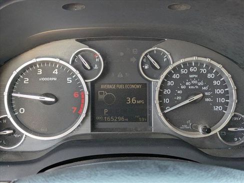 Used 2017 Toyota Tundra SR5 image 10