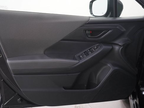 Used 2024 Subaru Crosstrek 2.0i Premium AWD/4WD image 19