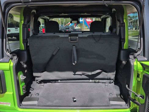 Certified 2025 Jeep Wrangler Sport AWD/4WD image 12