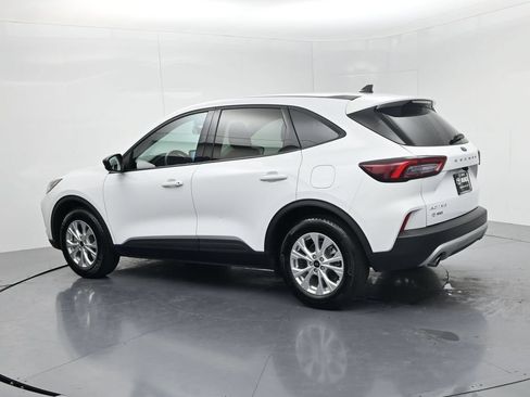 Used 2025 Ford Escape Active FWD image 5