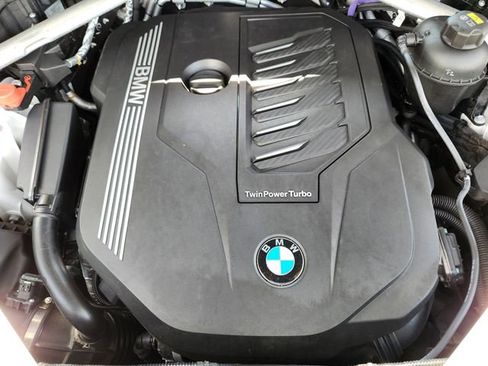 Used 2023 BMW X5 xDrive40i w/ Parking Assistance Package AWD/4WD image 22
