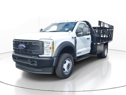 New 2024 Ford F550 4x4 Regular Cab Super Duty image 3