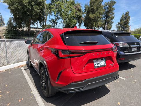 Used 2022 Lexus NX 350h AWD image 4